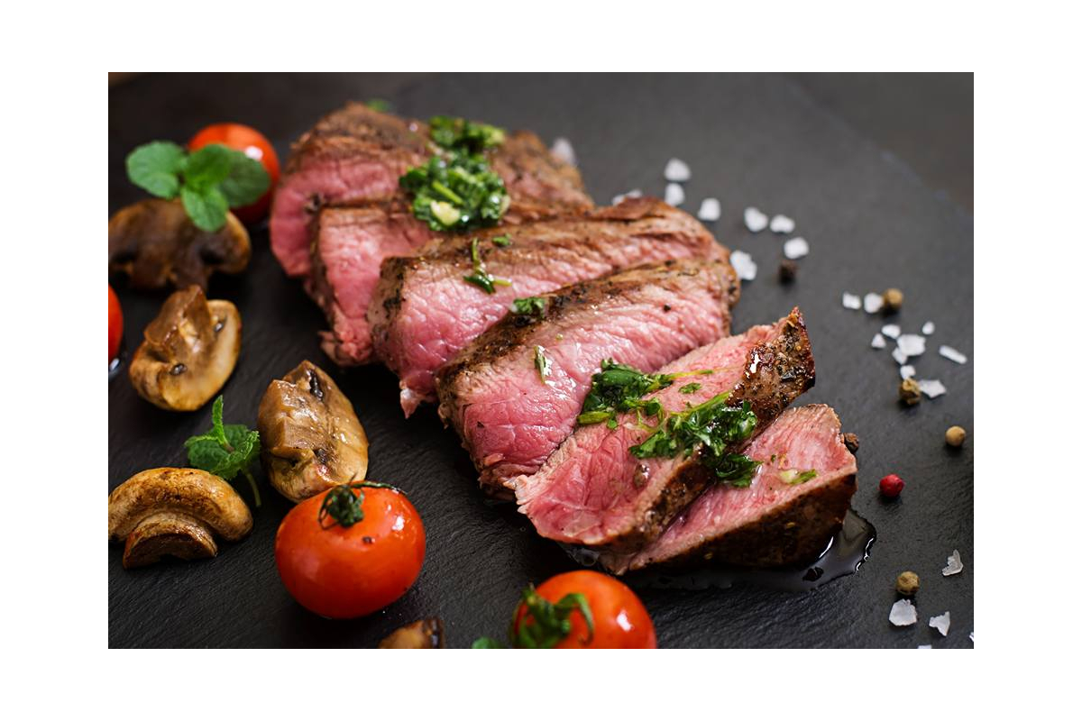 Đầu Thăn Ngoại Bò Úc Black Angus Freshfoco Khay 250g