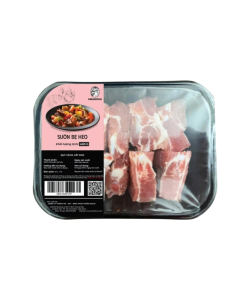 Sườn Bẹ Heo R&atilde; Đ&ocirc;ng Cắt Kho FreshFoco Khay 400g